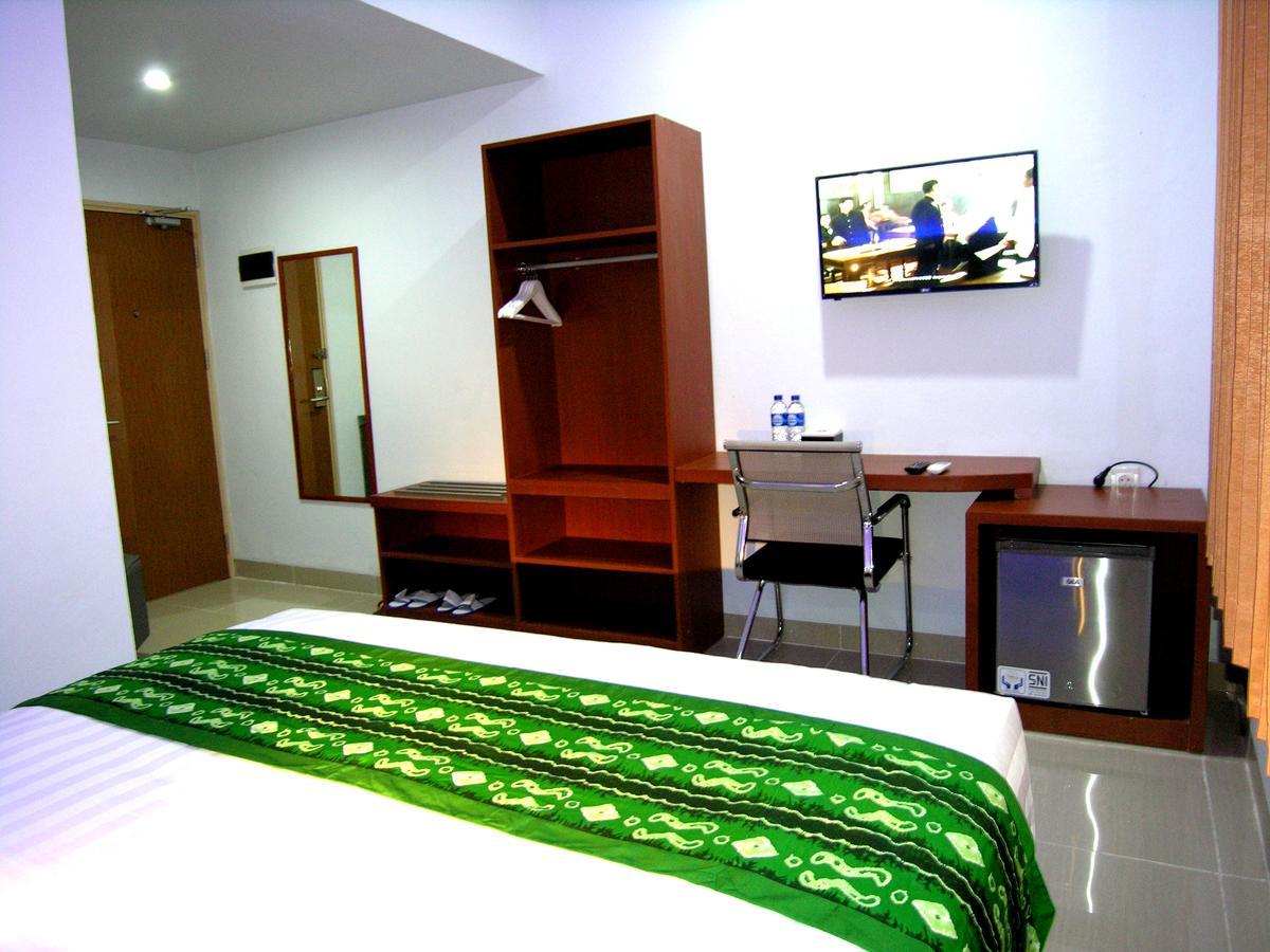 بانجارماسين Hotel Delima المظهر الخارجي الصورة