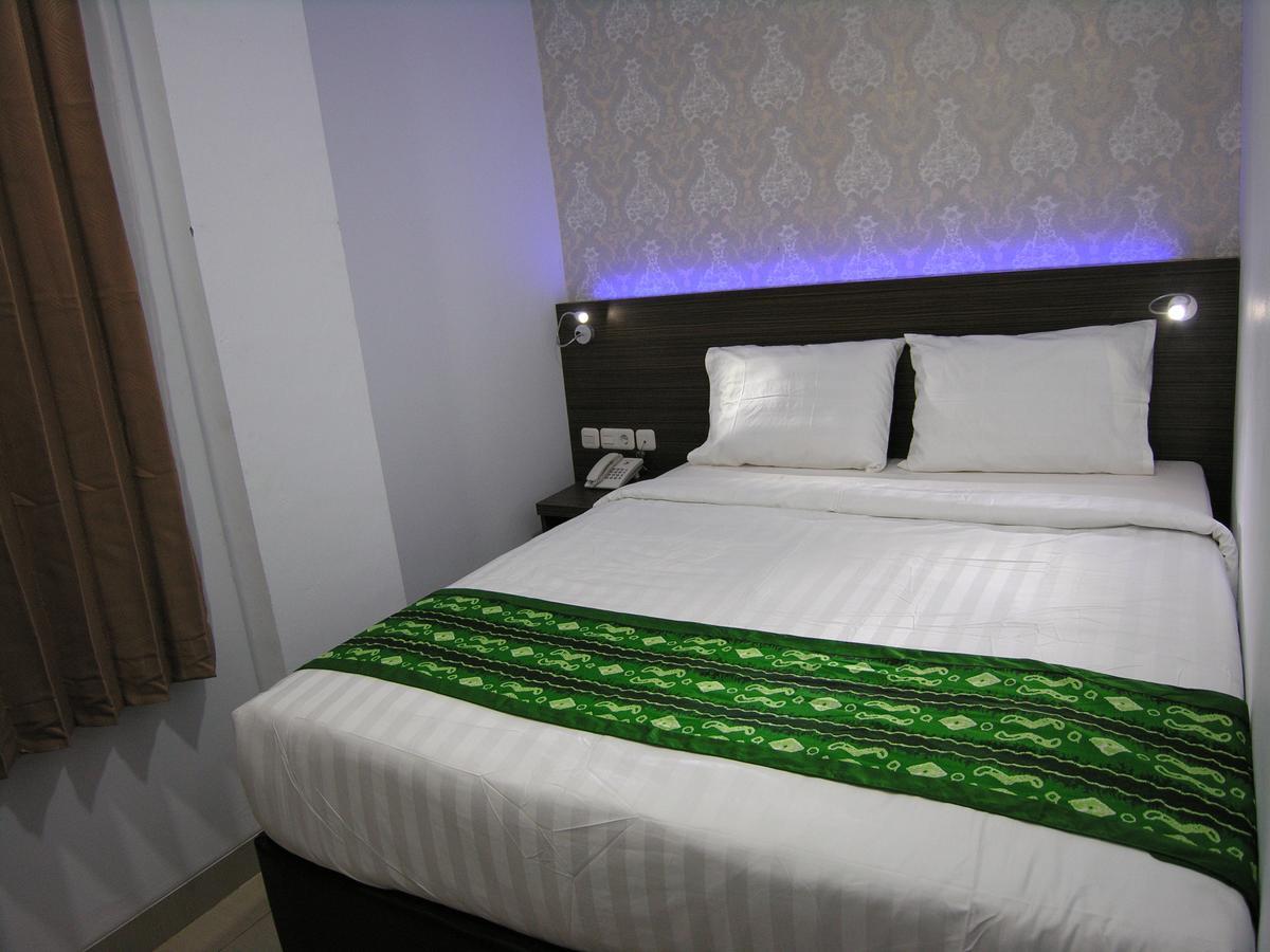 بانجارماسين Hotel Delima المظهر الخارجي الصورة