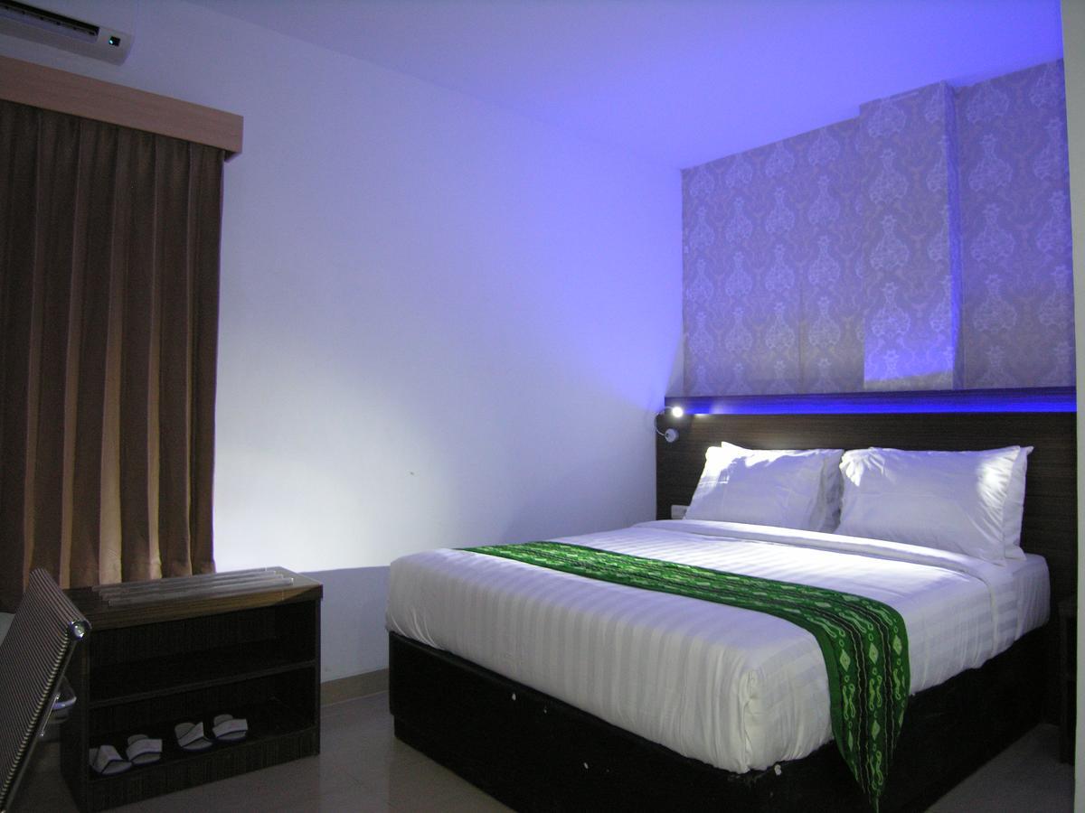 بانجارماسين Hotel Delima المظهر الخارجي الصورة